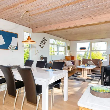 5 Person In Roslev-by Traum Feriehus